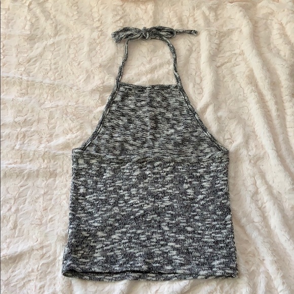 AEO tie halter top 🖤 - Picture 3 of 4
